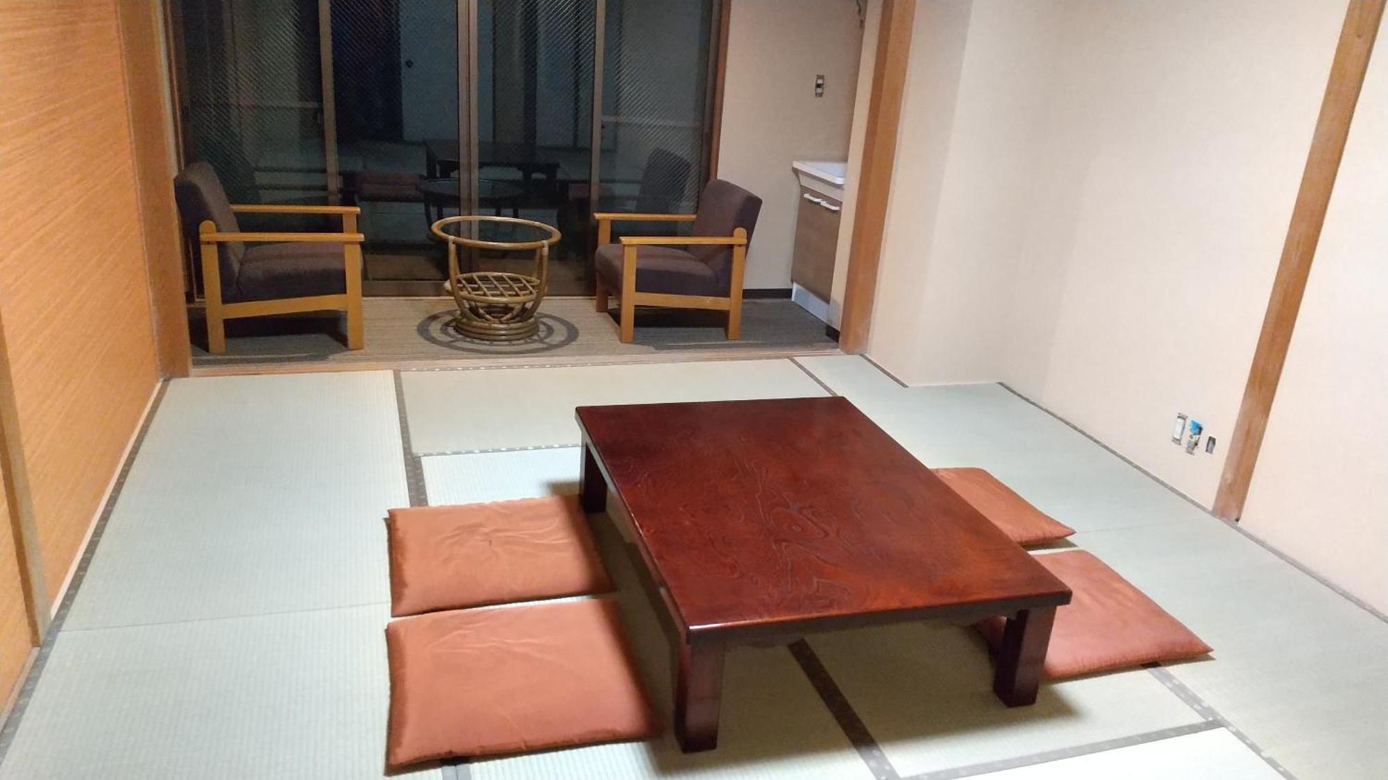 K'S House Nikko - Kinugawa Onsen Hostel Phòng bức ảnh